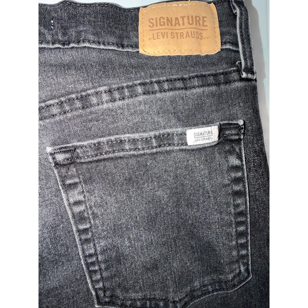 Levi Heritage High Rise Flare womens size 4 W27 black - Picture 9 of 10